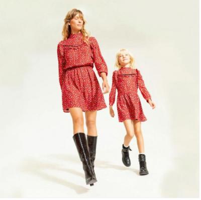 mother and girl dress